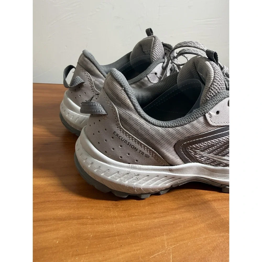 Saucony trail shoes
